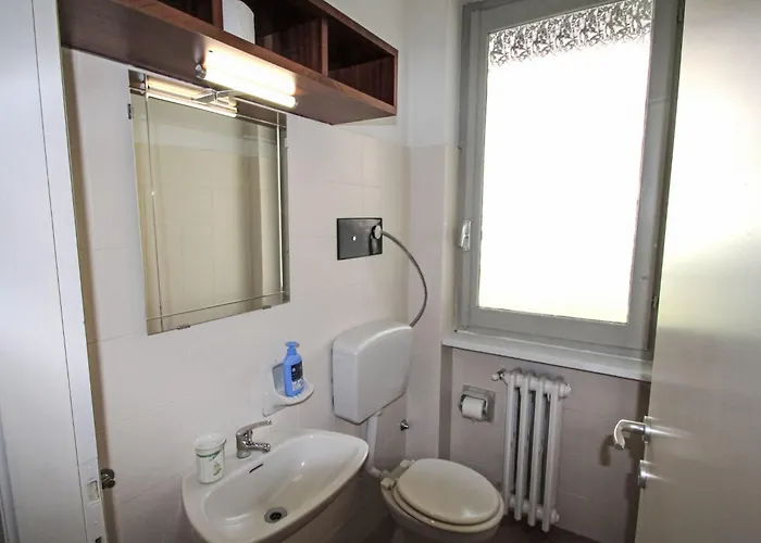 Roberto By Interhome *