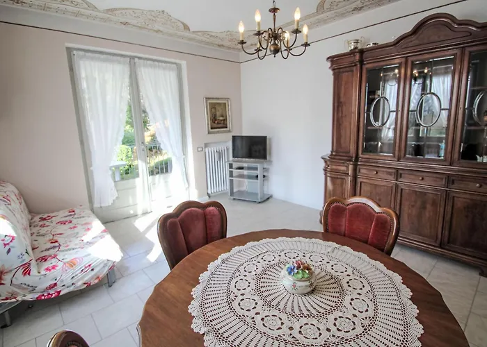 Roberto By Interhome *